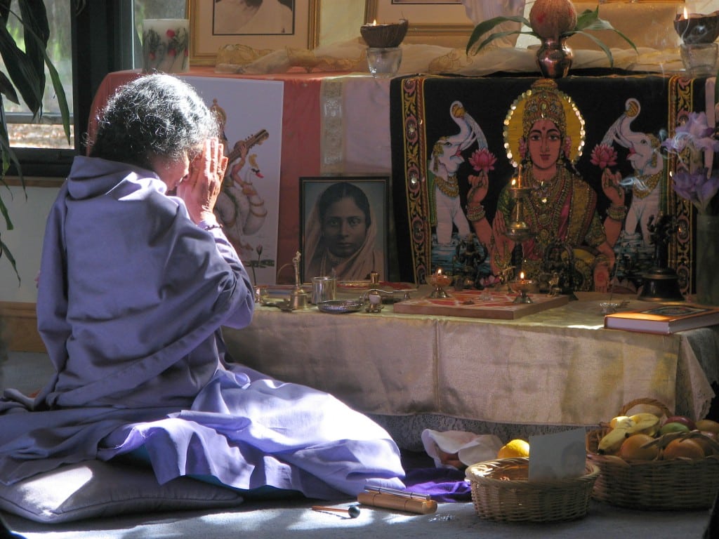Bhakti yoga hinduism