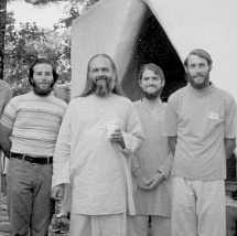 Monks Haridas, Swamiji, Keshava, Santosh mid 70s