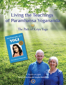 yogananda-living-the-teachings-pdf-booklet-touch-of-light-jyotish-devi-cover