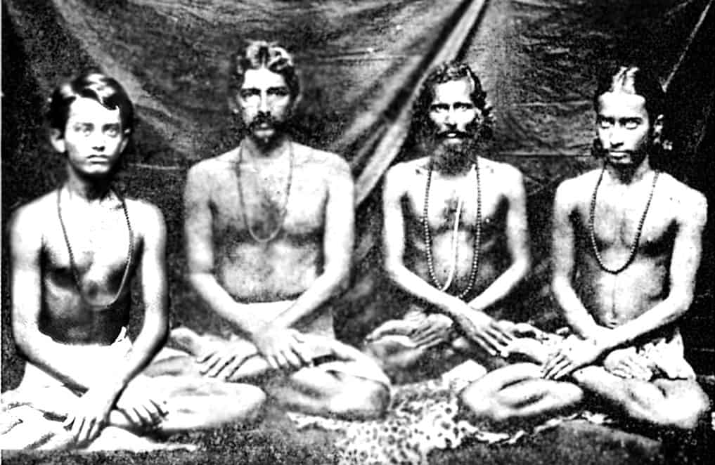 Jitendra Mazumdar, Yogananda's companion on the “penniless test” at Brindaban, is on the left. Yogananda is on the right.